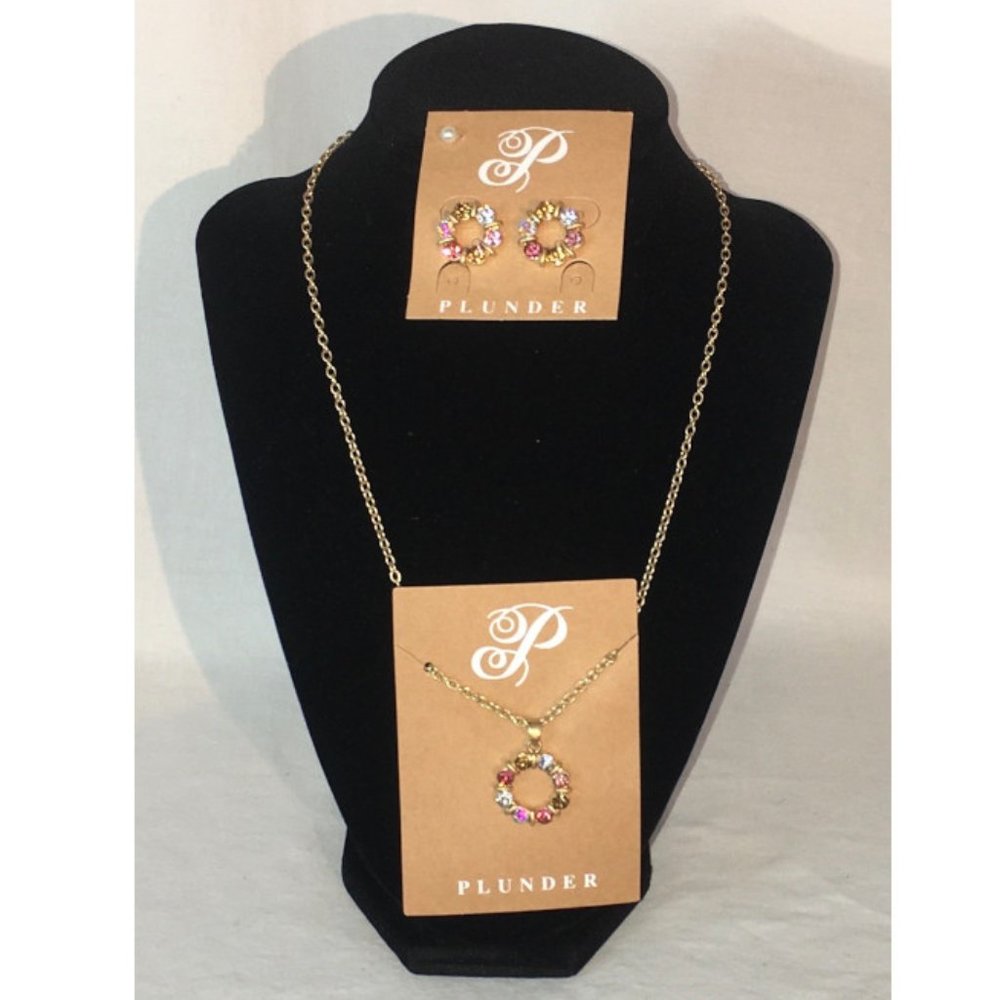 Plunder Jewelry Set